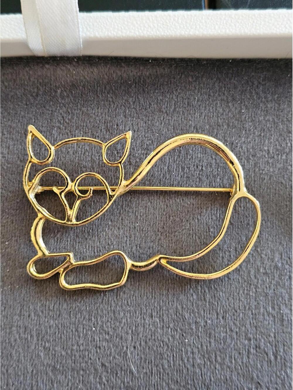 Vintage Cat Brooch